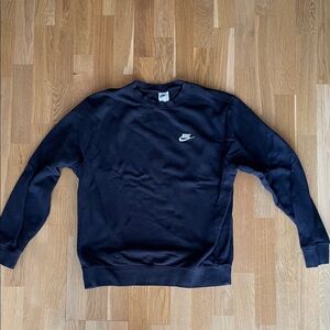 Nike Men's Black Crewneck Sweatshirt